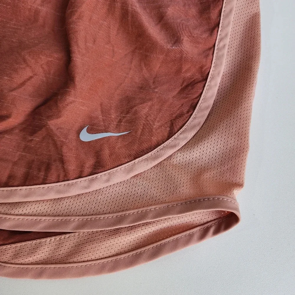 Nike Dri-Fit Women's Athletic Shorts Lightweight Run Jog Brown Pink Lined S